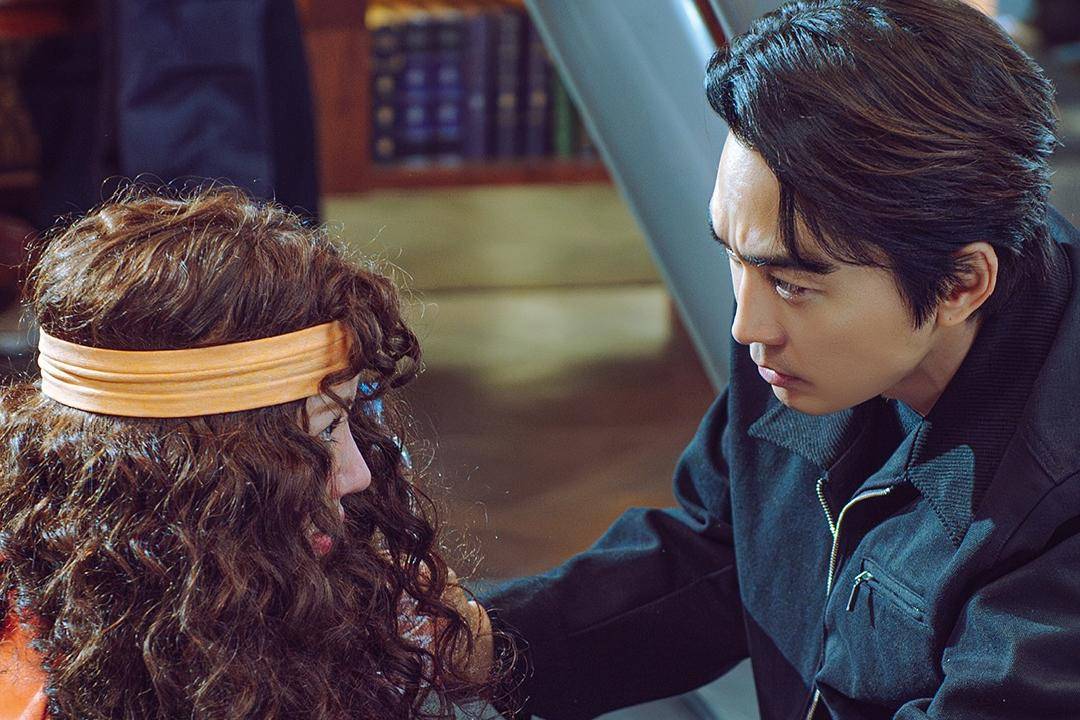 Still cut My Troublesome Star (dok. ENA/My Troublesome Star)