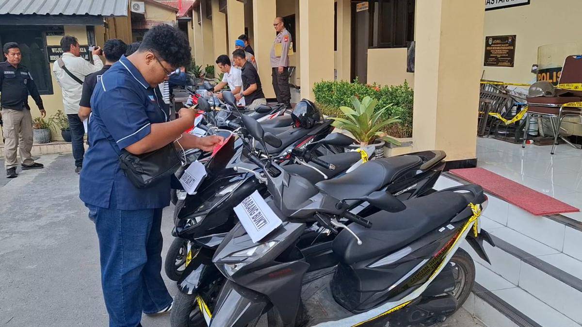 Pelaku pelempar nom molotov diketahui berinisial FPA (19), seorang karyawan rental mobil asal Kecamatan Taman, Kota Madiun. IDN Times/Riyanto.