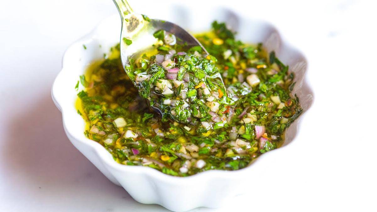 ilustrasi chimicurri marinade (youtube.com/Inspired Taste)