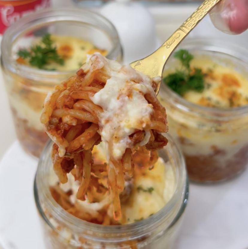 Spaghetti Brulee In Jar (instagram.com/@meina83)