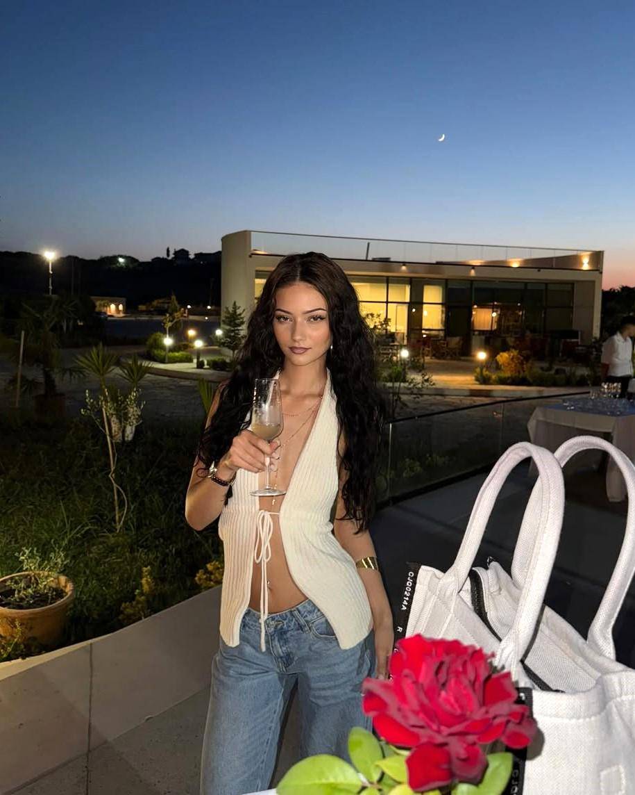 potret Dorea Shala, Miss Universe Kosovo 2025 (instagram.com/doreashala)