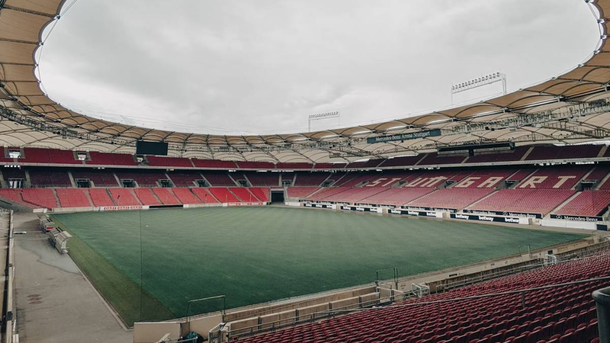 ilustrasi MHP Arena kandang milik VfB Stuttgart 