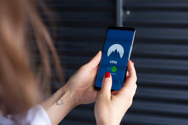 ilustrasi VPN (pexels.com/Stefan Coders)