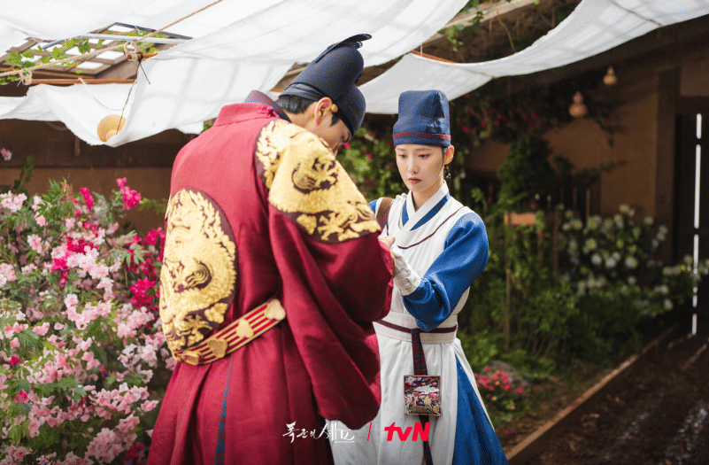 cuplikan drama Bon Appétit, Your Majesty