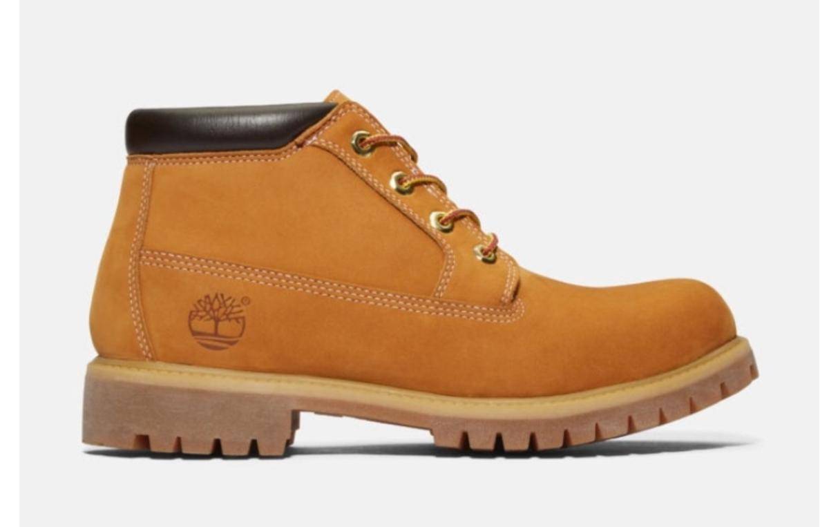 Men Premium Waterproof Chukka Wheat Nubuck Boot ｜ TB023061231 (www.timberland.com.sg)