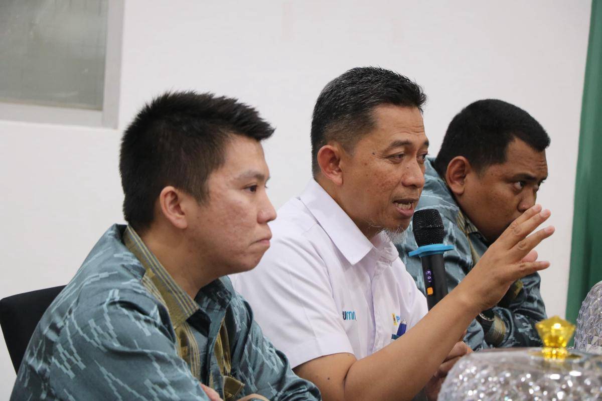GM PLN UID Sulselrabar, Edyansyah paparkan strategi transisi energi untuk Capai NZE 2060 dalam acara Rakerda BPD HIPMI Sultra pada Selasa (9/9/2025). (Dok. Istimewa)