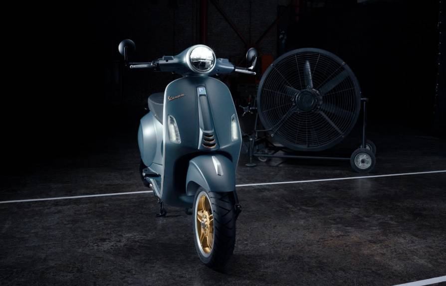 Vespa Officina 8
