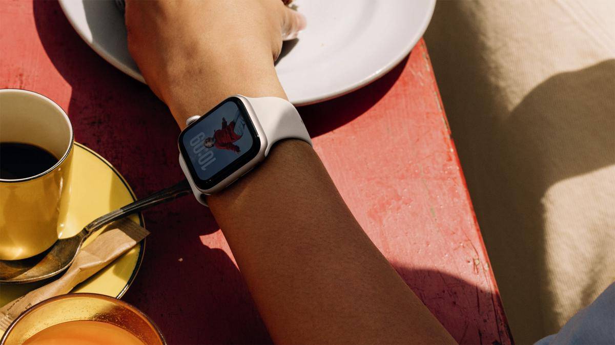 Apple-Watch-SE-3-Always-On-display-250909_big.jpg.large_2x.jpg