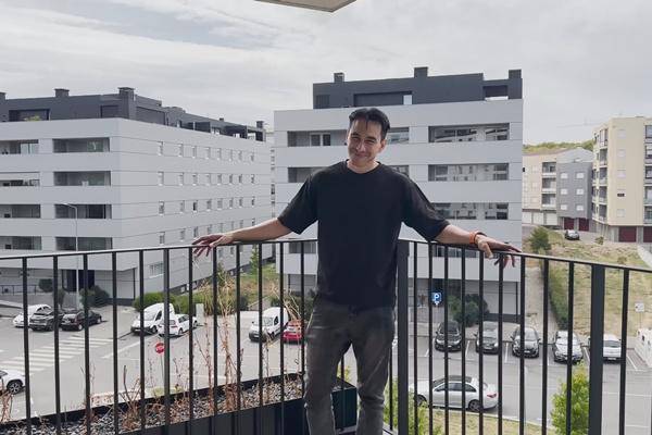 Apartemen Anak Darius Sinathrya di Portugal (YouTube.com/The Sinathrya)