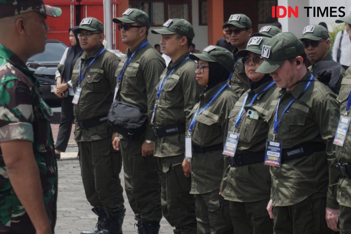 Menteri Sosial RI, Saifullah Yusuf alias Gus Ipul menjamin terpenuhinya hak-hak bagi wali asuh dan wali asrama program Sekolah Rakyat (SR).
