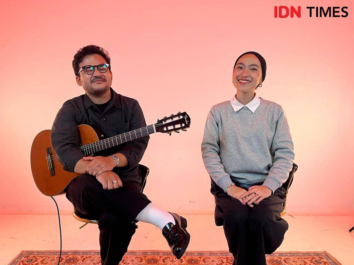 Rasukma saat syuting SEMUSIK di studio IDN (IDN Times/Zahrotustianah)