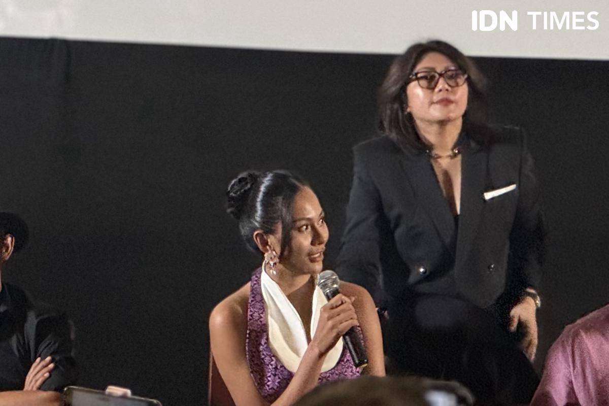 Para pemain dan kru film Perempuan Pembawa Sial pada Rabu (10/9/2025)