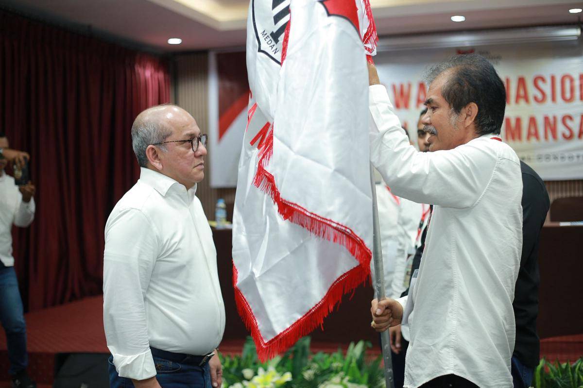 Ivan Iskandar Batubara resmi memimpin Ikal Smansa Medan (dok.Ikal Smansa Medan)