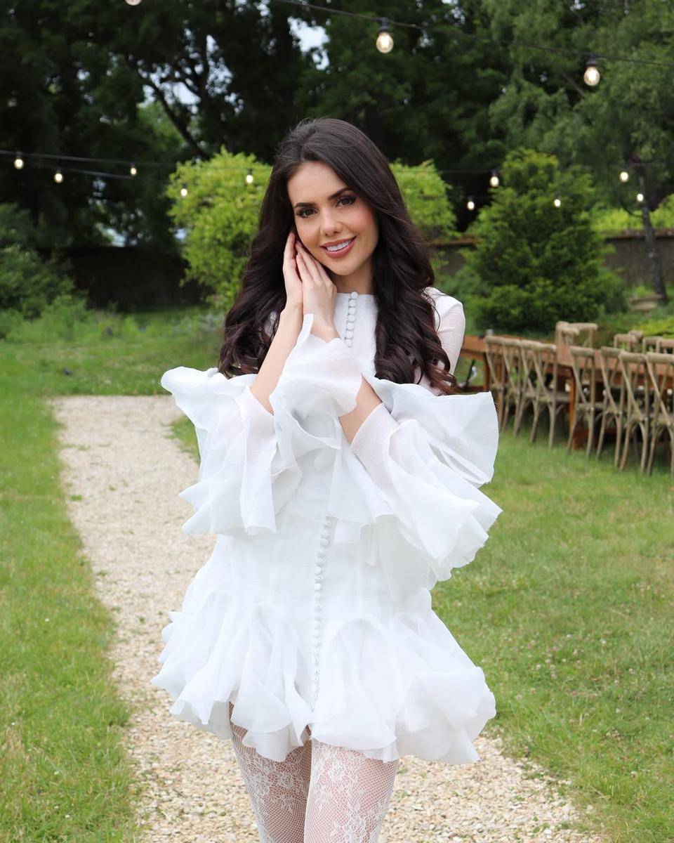 potret Nathalie Yasmin, Miss Universe Belanda 2025 (instagram.com/nathalieyms)