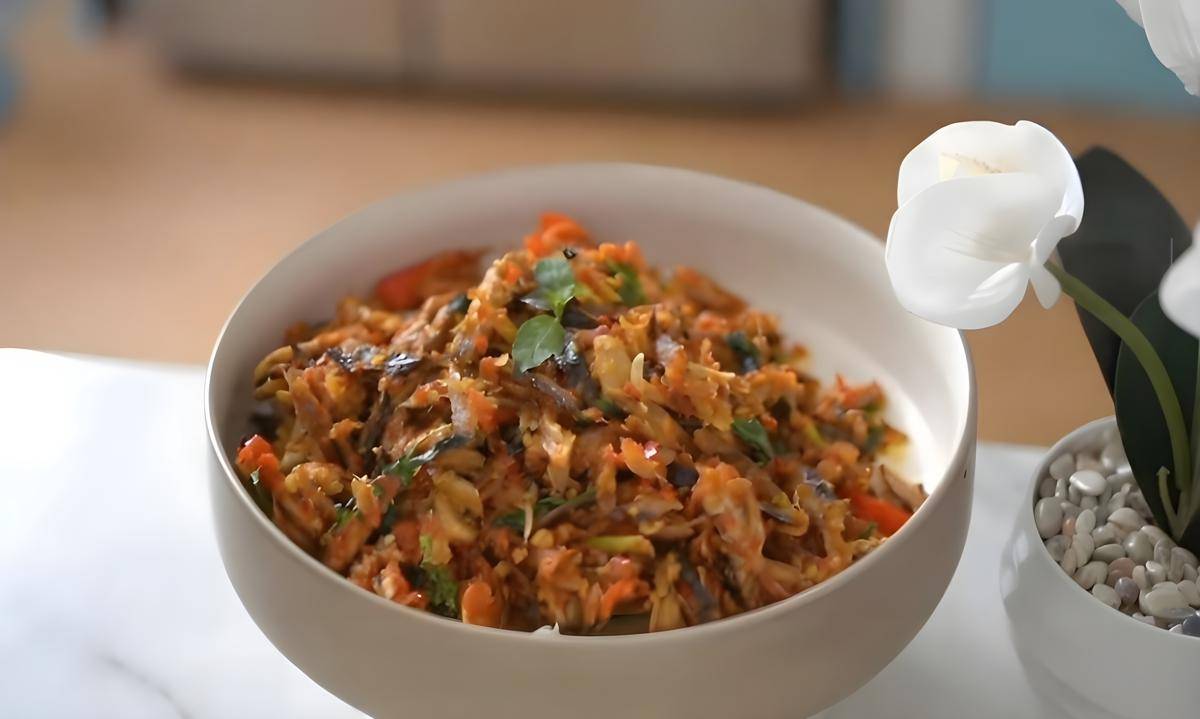 Tongkol suwir kemangi 