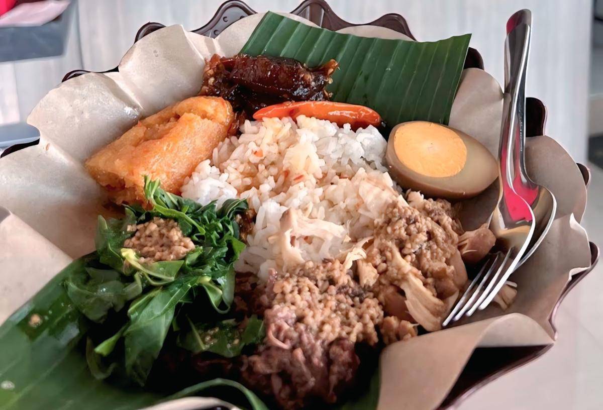 Gudeg Mercon Pasar Sentul Semarang (google.com/maps/Novi Ve)