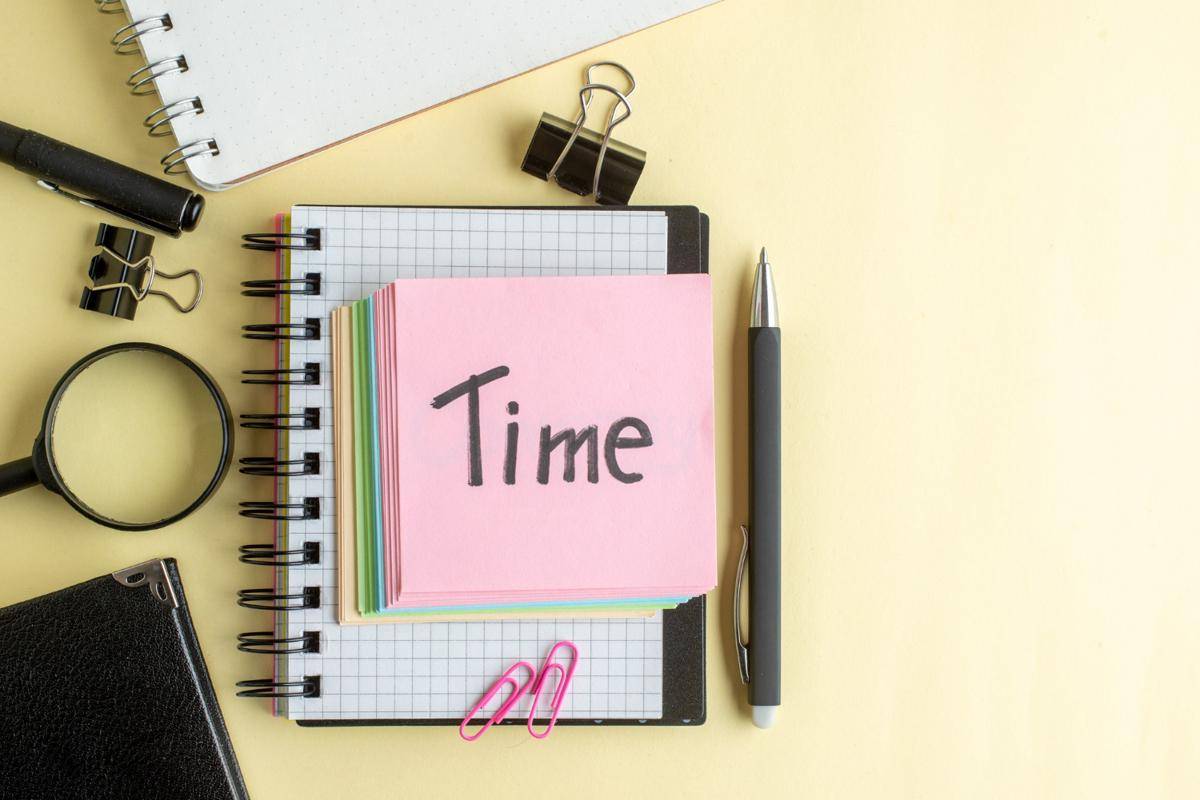 Ilustrasi menerapkan time blocking dalam bekerja (Freepik.com/ mdjaff)
