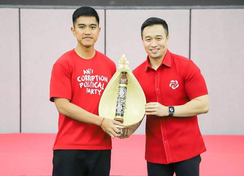 Ketua DPW PSI NTT, Christian Widodo, bersama Ketua Umum PSI. (instagram/dr.christian.widodo)