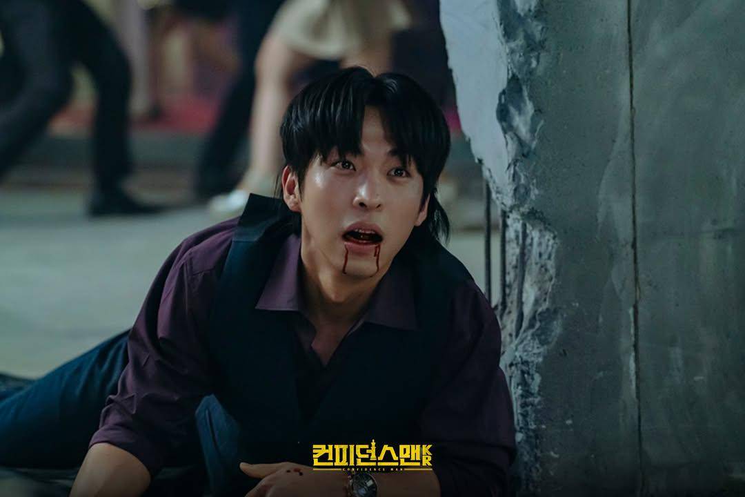 Still cut drama Confidence Queen (instagram.com/tvchosuninsta)