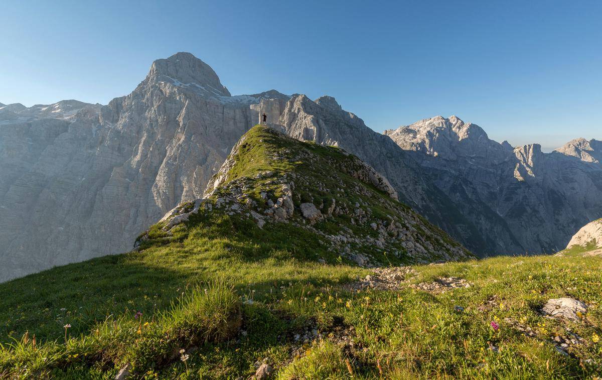 Gunung  Triglav (unsplash.com/Ales Krivec)