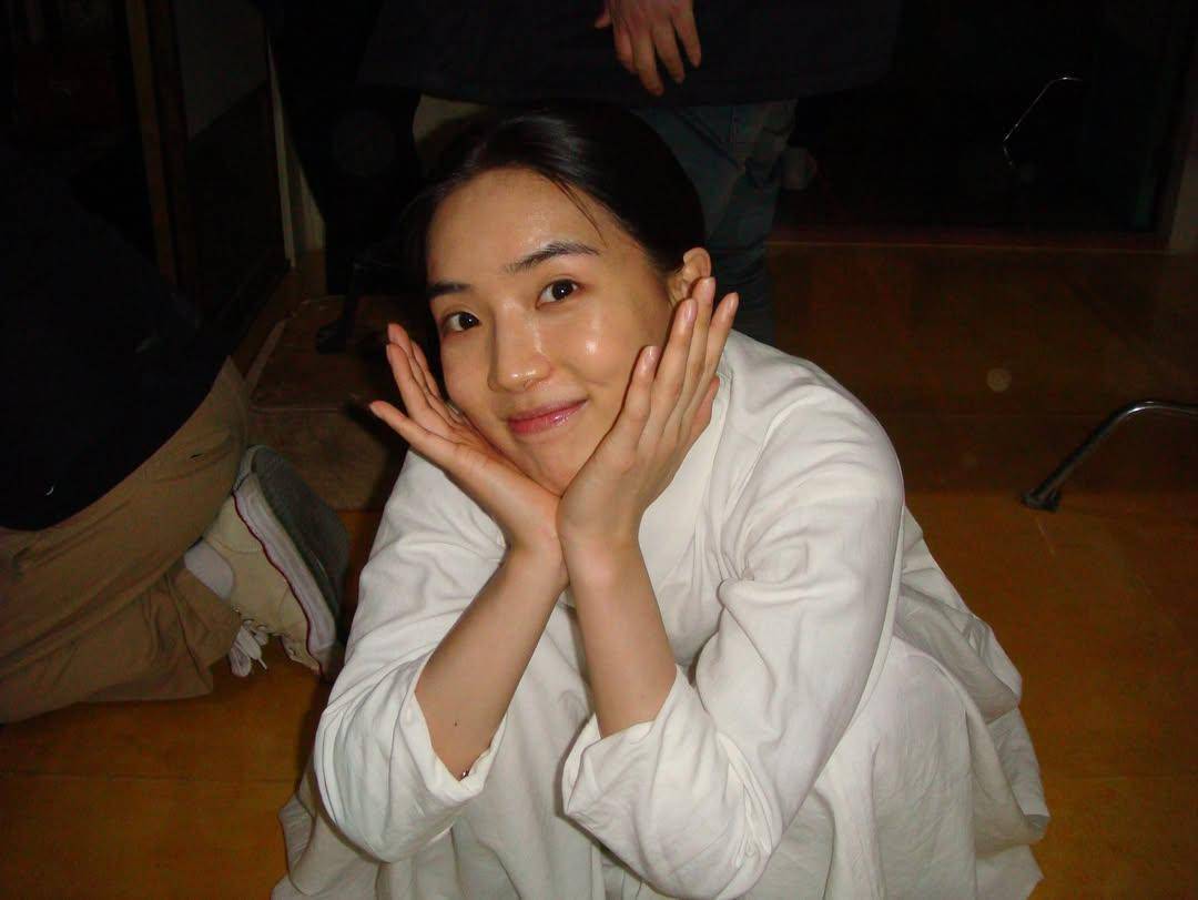 Yoon Seo Ah di Balik Layar Drakor Bon Appetit, Your Majesty (instagram.com/yoonseoah_)