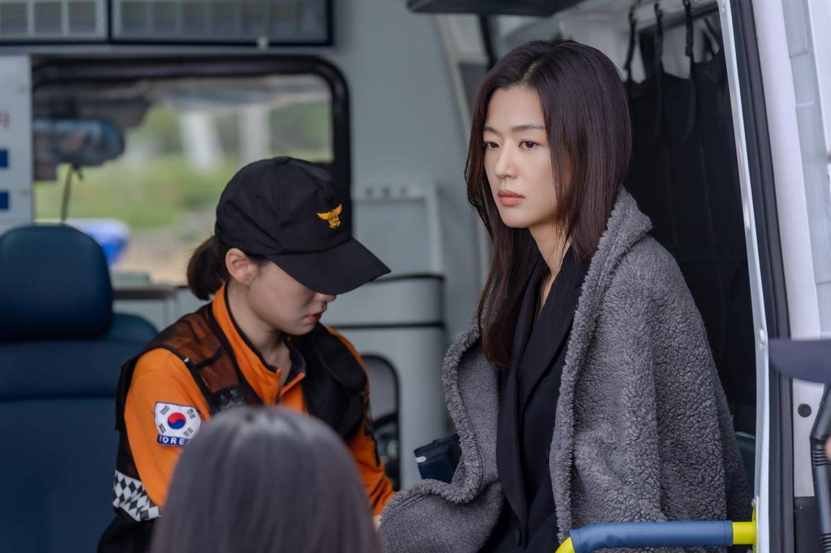 Cuplikan drama Korea Tempest