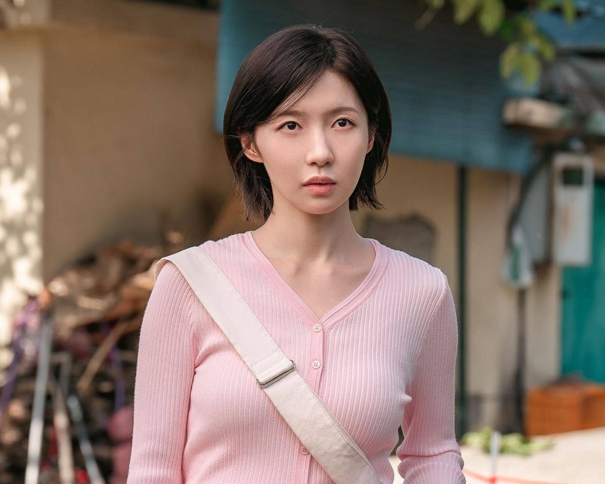 potret Joo Hyun Young di drakor Ms. Incognito 
