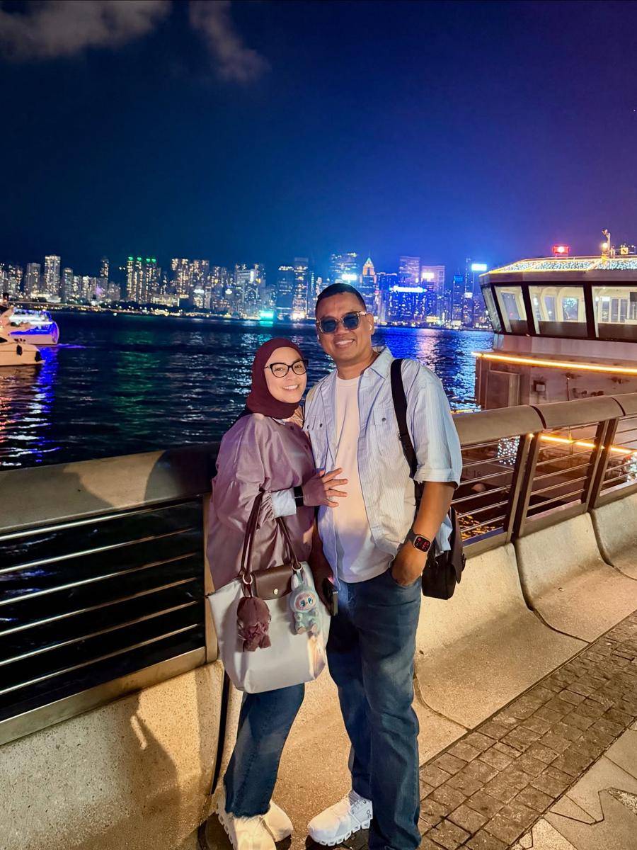 Astrid dan Uya Kuya