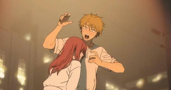 Makima mencoba mendengar detak jantung Denji - Chain Saw Man The Movie