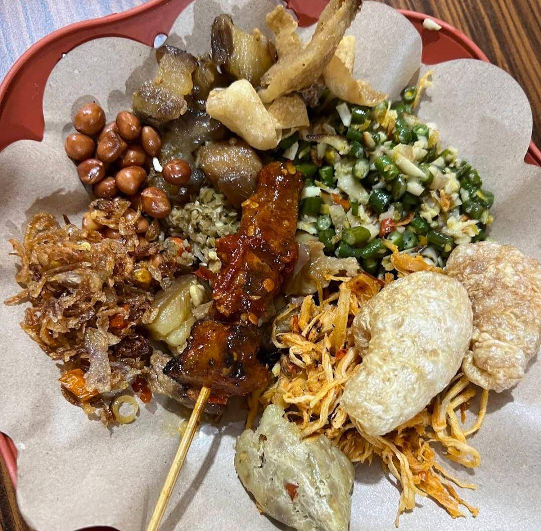 Warung Bu Komang (google.com/maps/Daniel HT)