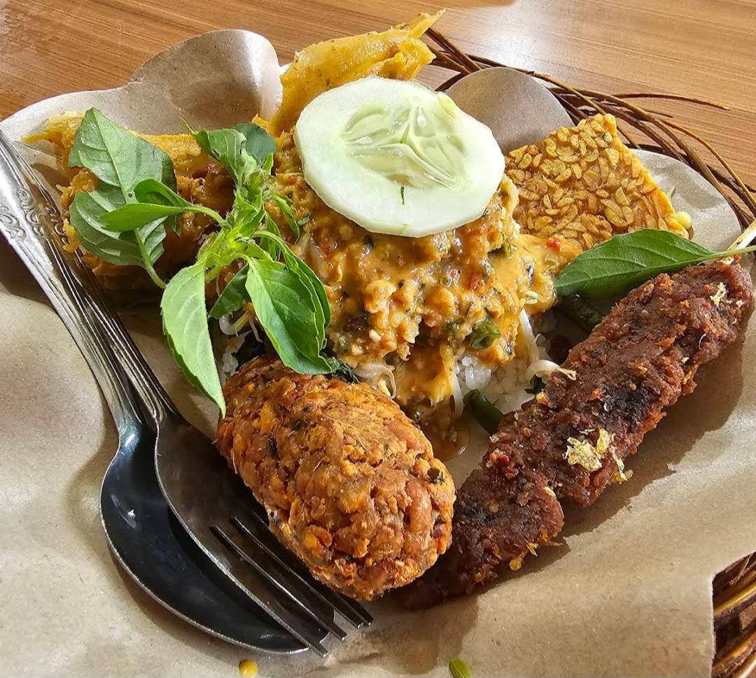 Pecel Kawi Hj Musilah (google.com/maps/Titien Bening)