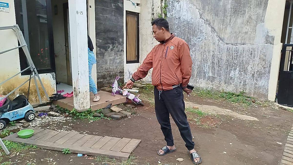 TKP pencurian motor di Kota Malang dengan cara dipotong. (IDN Times/Rizal Adhi Pratama)