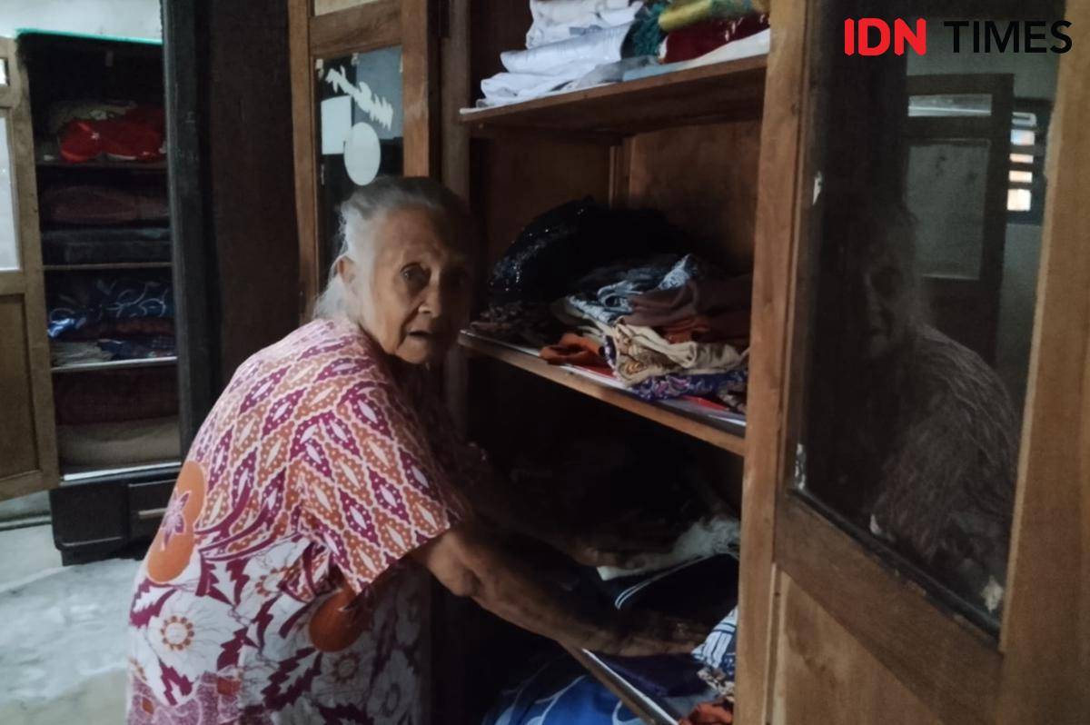 Lansia hidup sebatangkara  di Kota Magetan. IDN Times/Riyanto.
