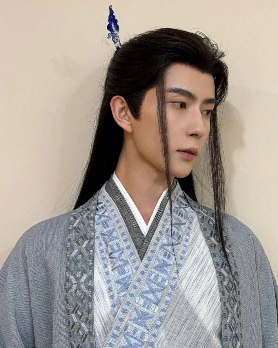 potret Yu Menglong