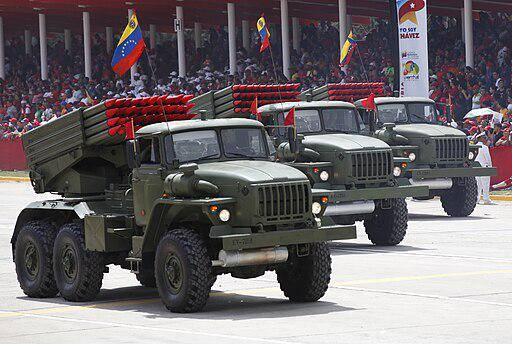 Kendaraan militer Venezuela. (Cancillería del Ecuador, CC BY-SA 2.0, via Wikimedia Commons)