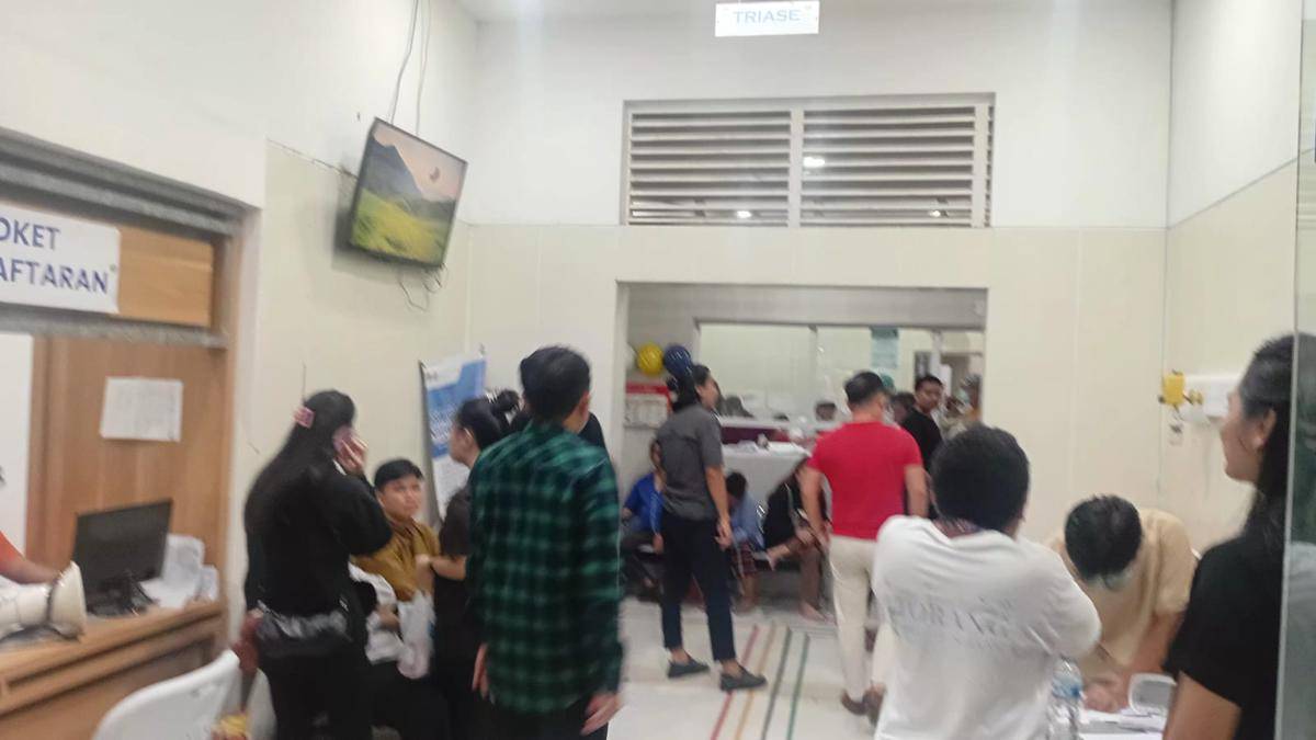 Mahasiswa Fakultas Teologi UKIT keracunan hingga dirawat di RS Umum GMIM Bethesda Tomohon. Dok. Polres Tomohon