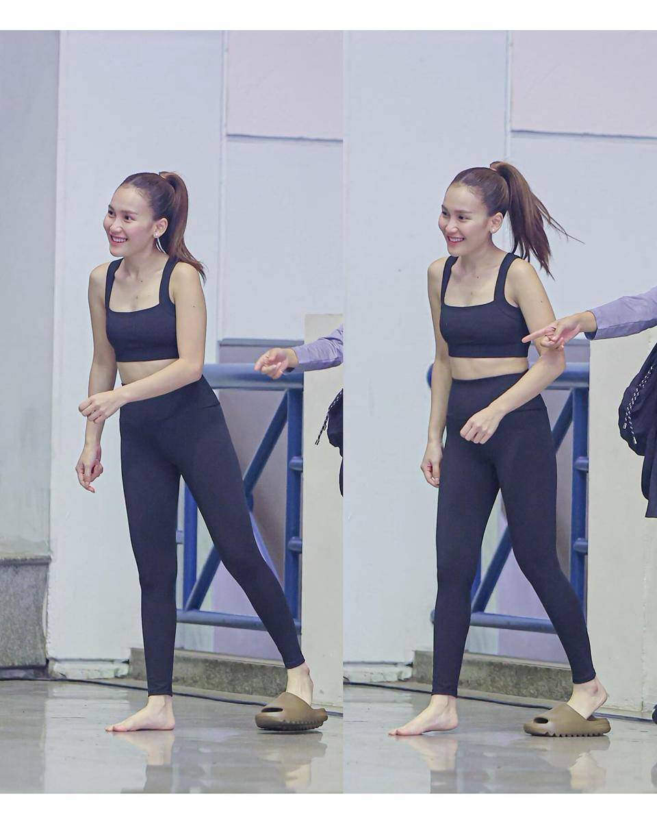 Ayu Ting Ting Jadi Instruktur Yoga