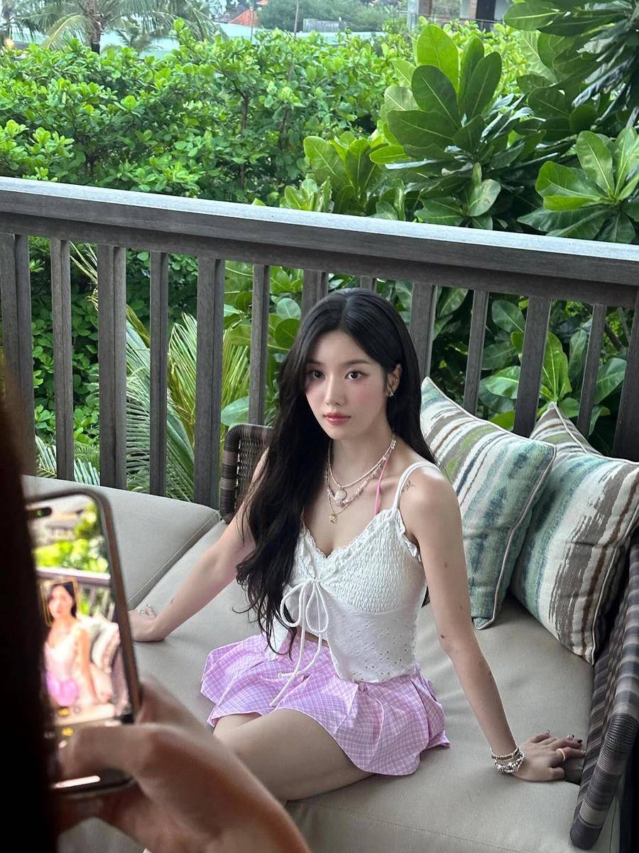 Potret Kwon Eunbi di Balik Layar WaterBomb Bali 2025