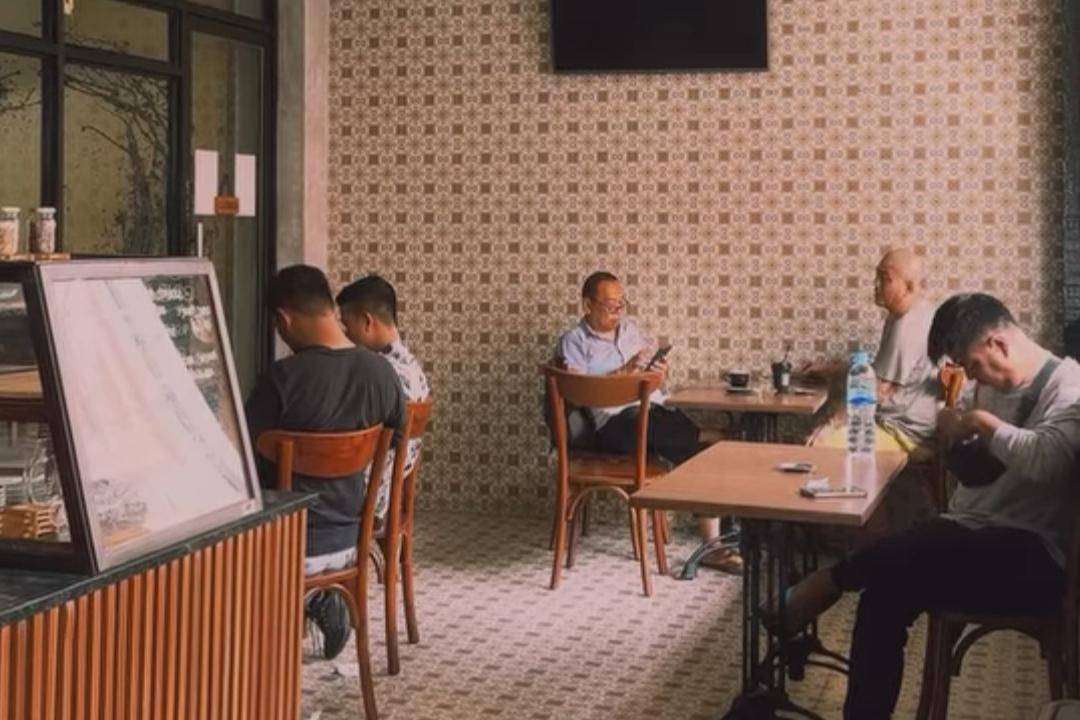 Doppio.me Coffee (instagram.com/doppio.me.id)
