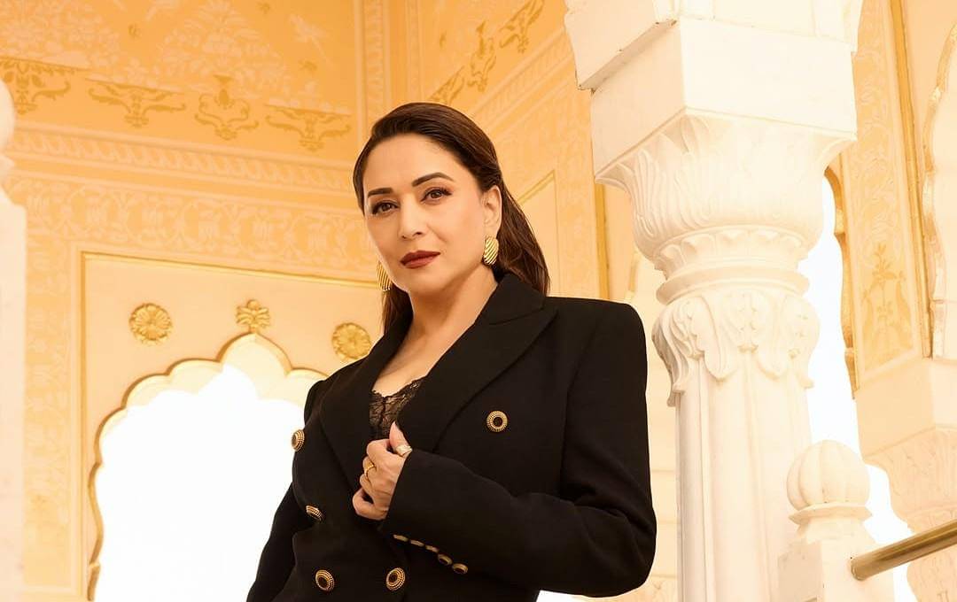 Madhuri Dixit (instagram.com/madhuridixitnene)