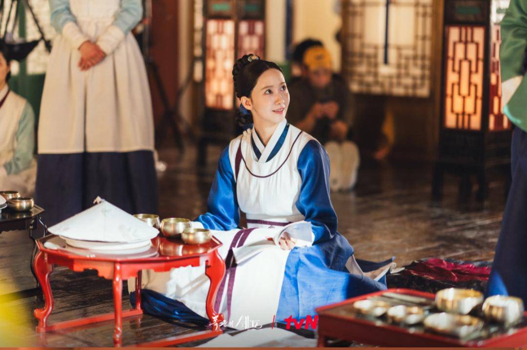 cuplikan drama Bon Appetit, Your Majesty