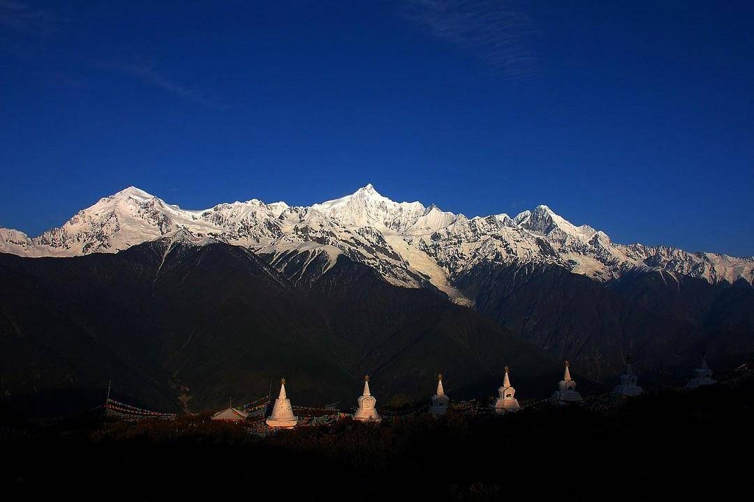 Meili Snow Mountain, Yunnan (pixabay.com/ibigview)