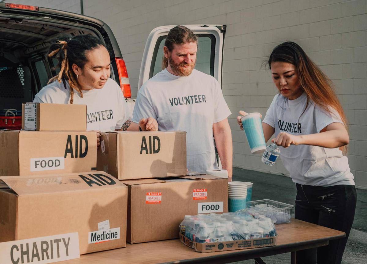 ilustrasi volunteer (pexels.com/rdne)