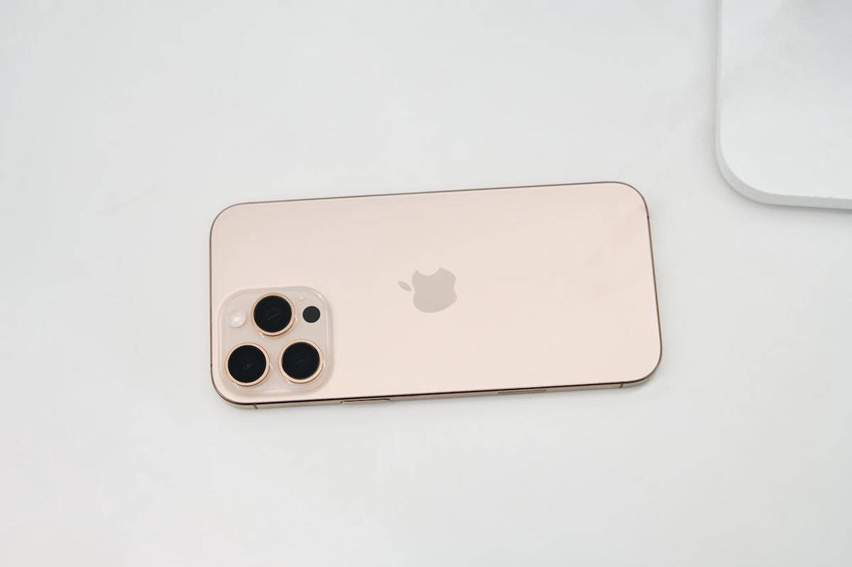 iluastrasi iPhone