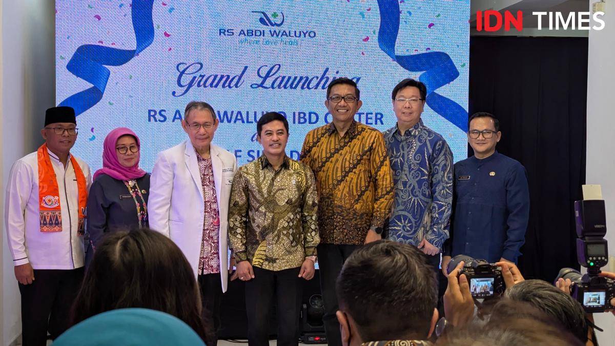 RS Abdi Waluyo meluncurkan RS Abdi Waluyo Inflammatory Bowel Disease (IBD) Center dan Rudolf Simadibrata Gastroenterology-Hepatology & Endoscopy Center pada Jumat (12/09/2025) (IDN Times/Misrohatun)