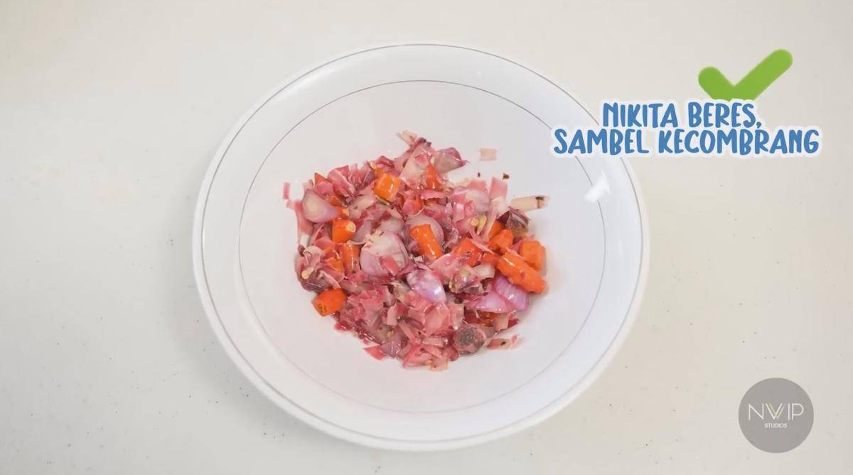 Nikita dan Nona Willy Belajar Masak Sambal (YouTube.com/Nikita Willy Official)