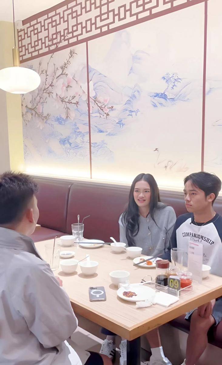 Ruben Onsu temani Onyo dan Aqila malam mingguan