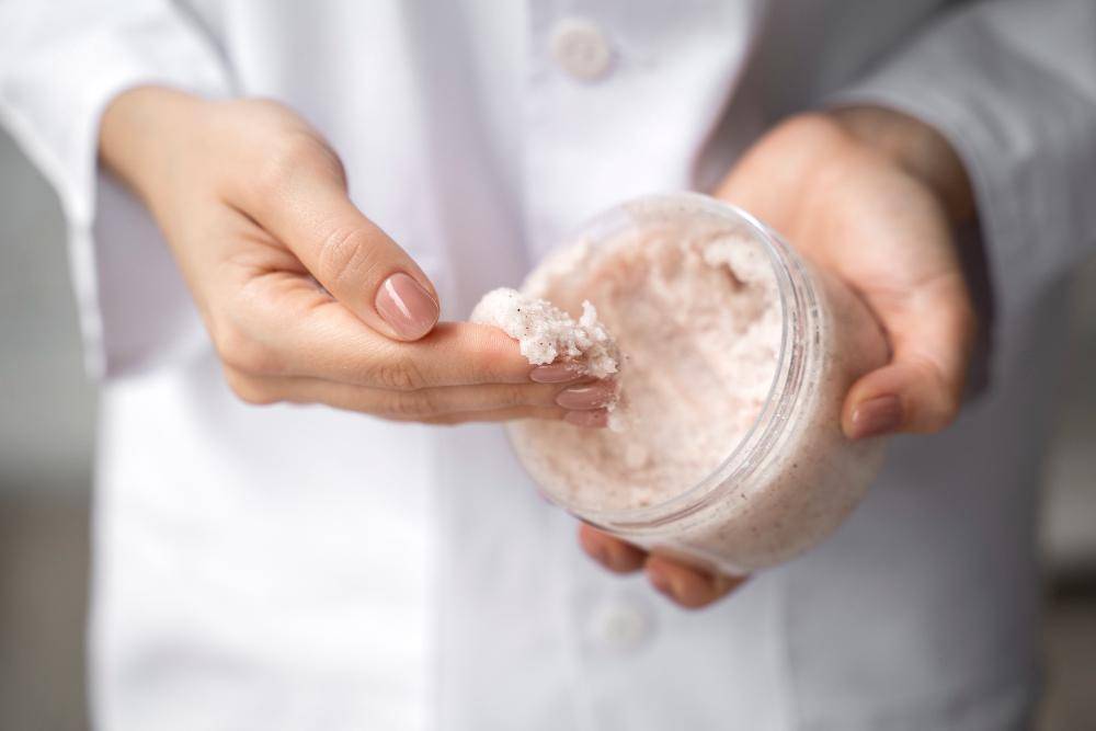 ilustrasi diy scrub badan 