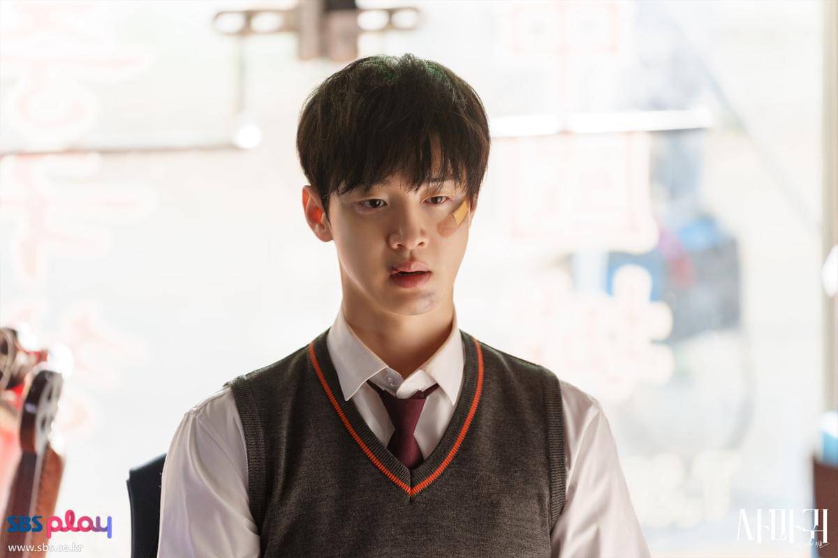 still cuts drama Queen Mantis (dok. SBS/Queen Mantis)