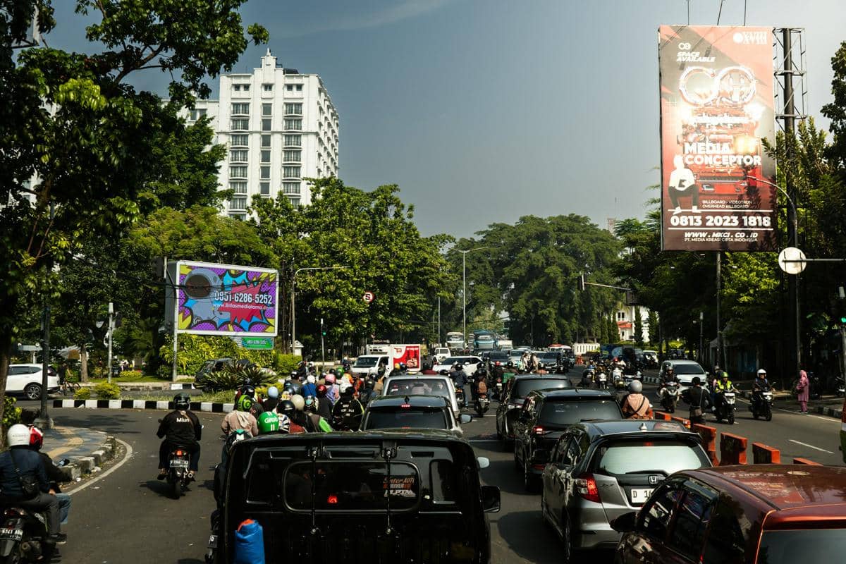 Menko PMK Tinjau Kesiapan Nataru, Fokus Keselamatan Pemudik